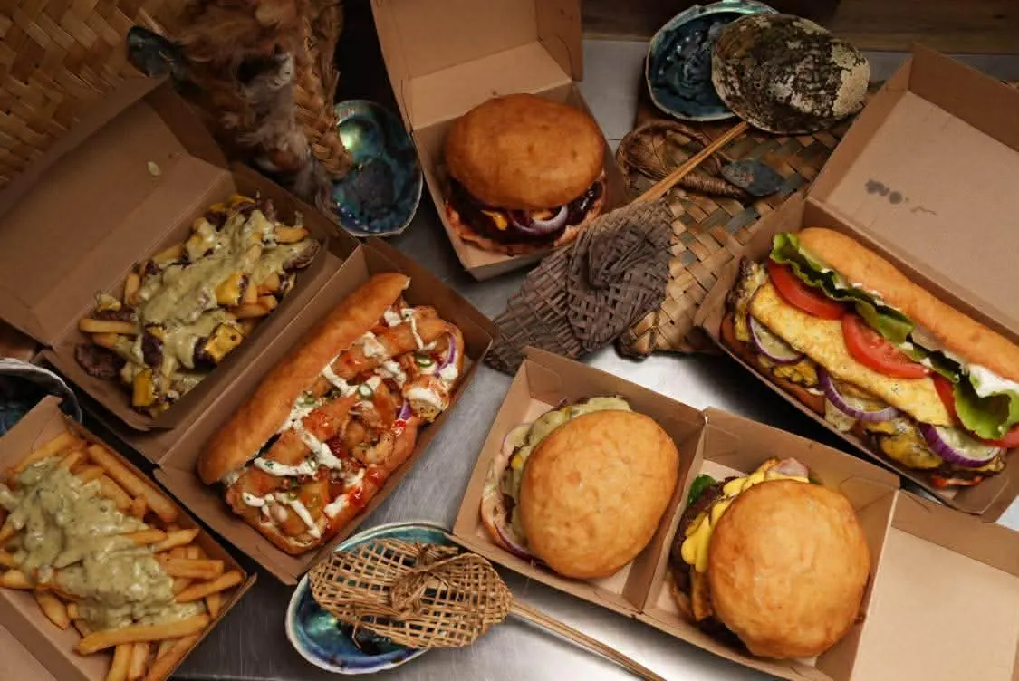 Food and setup from Grayze (photo 2)
