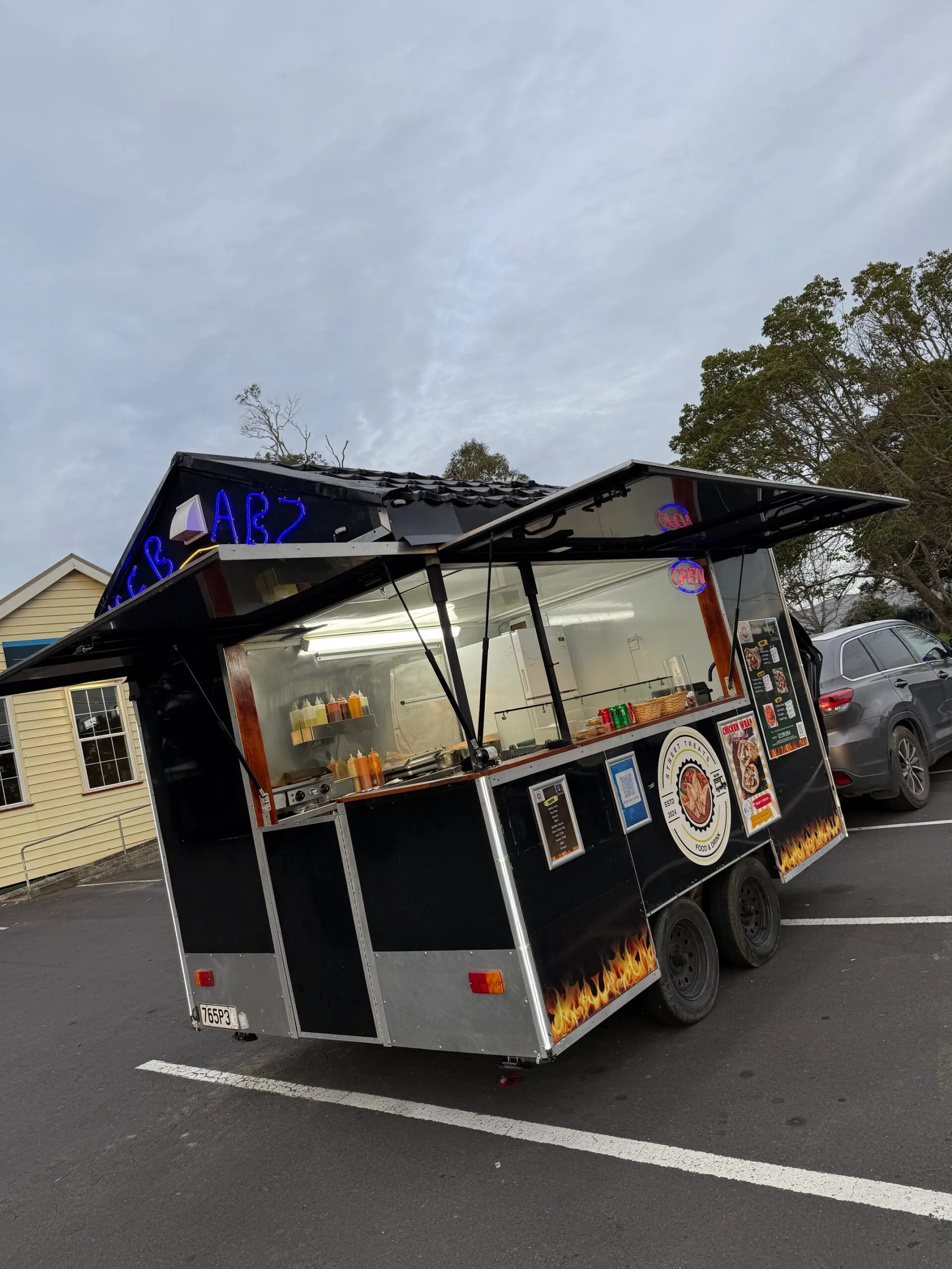 Street Treats Kebabs fast food food truck in Auckland
