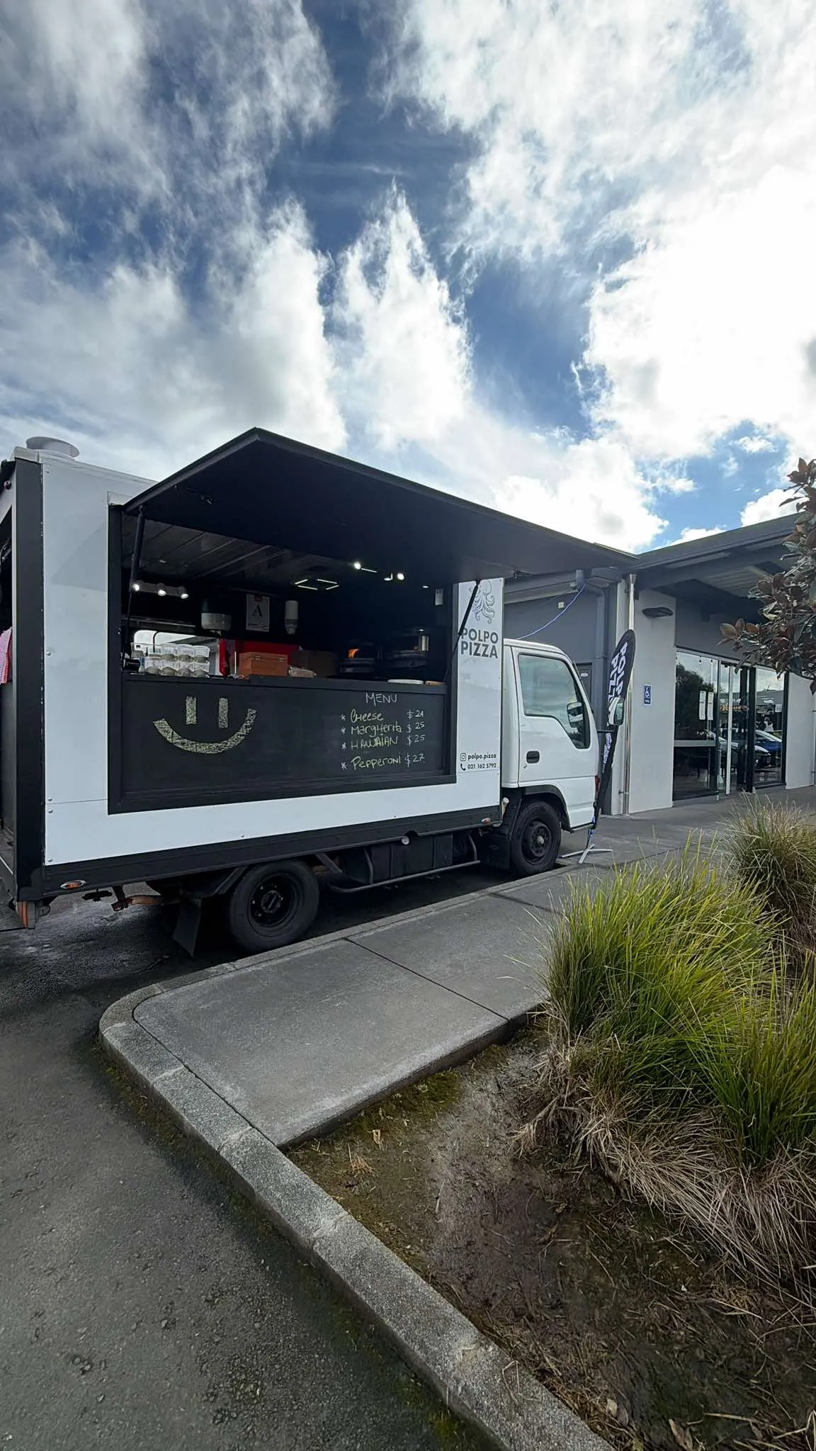 The Polpo Pizza mobile pizza truck